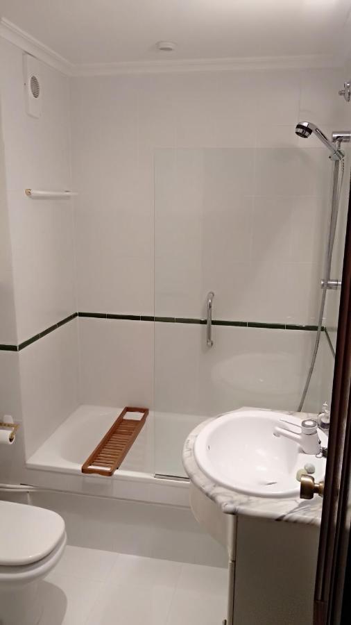 Vivienda 3 Dormitorios Zona Balaidos-Pza. America Vigo Ngoại thất bức ảnh