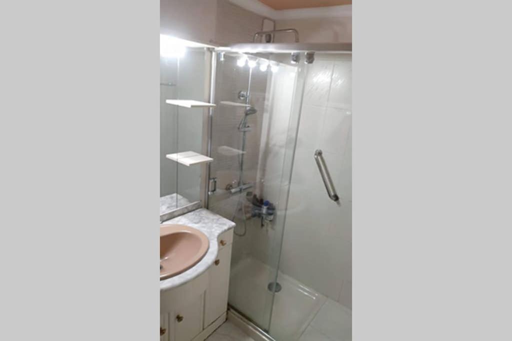 Vivienda 3 Dormitorios Zona Balaidos-Pza. America Vigo Ngoại thất bức ảnh