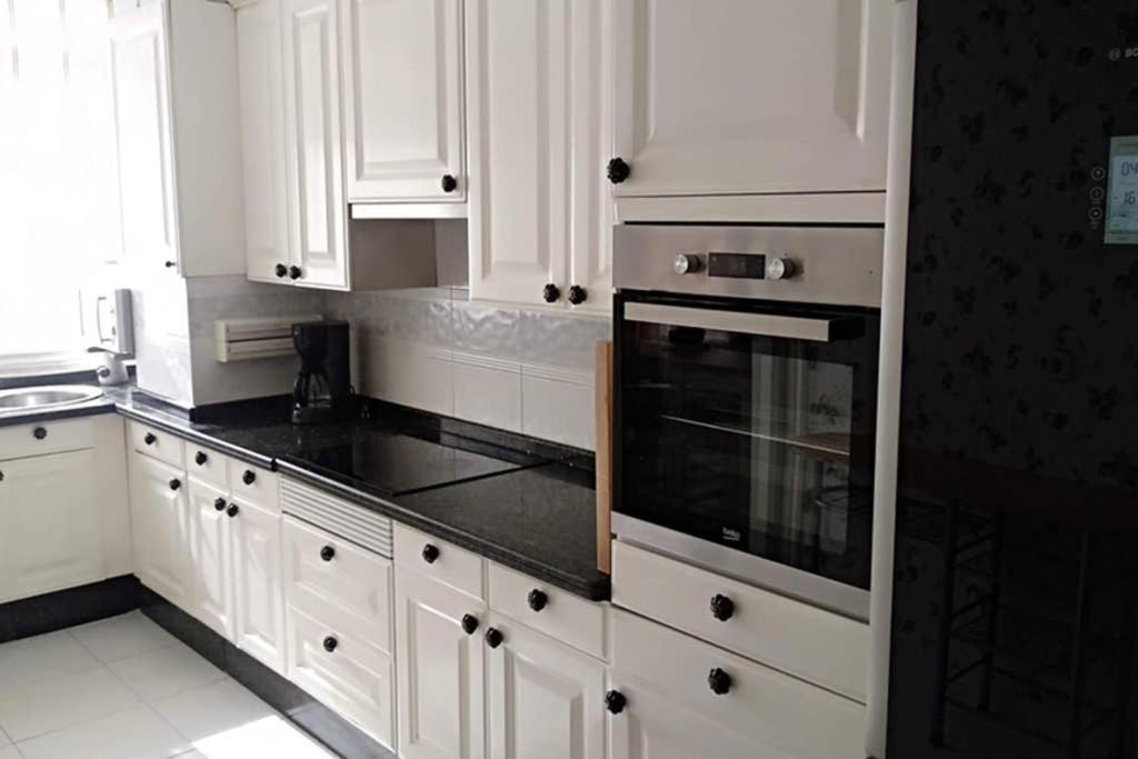 Vivienda 3 Dormitorios Zona Balaidos-Pza. America Vigo Ngoại thất bức ảnh