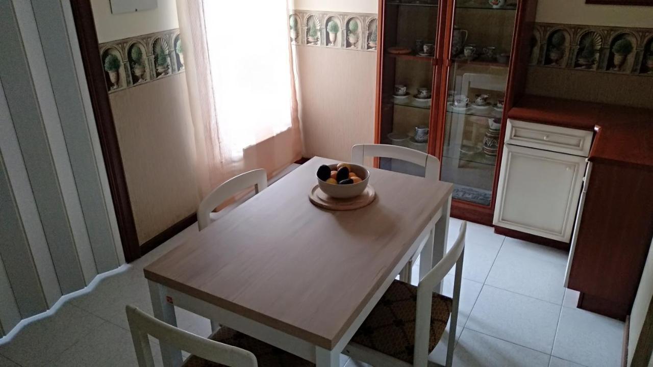 Vivienda 3 Dormitorios Zona Balaidos-Pza. America Vigo Ngoại thất bức ảnh